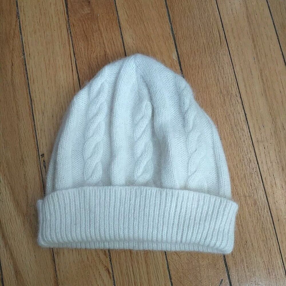 Capelli New York Beanie Hat Girl White Cable Knit Cuffed Angora Lambswool
